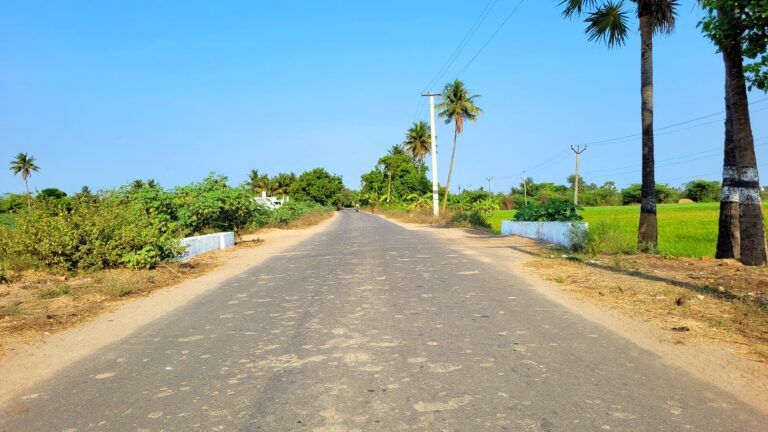 Way to A.K.Kuchipalayam
